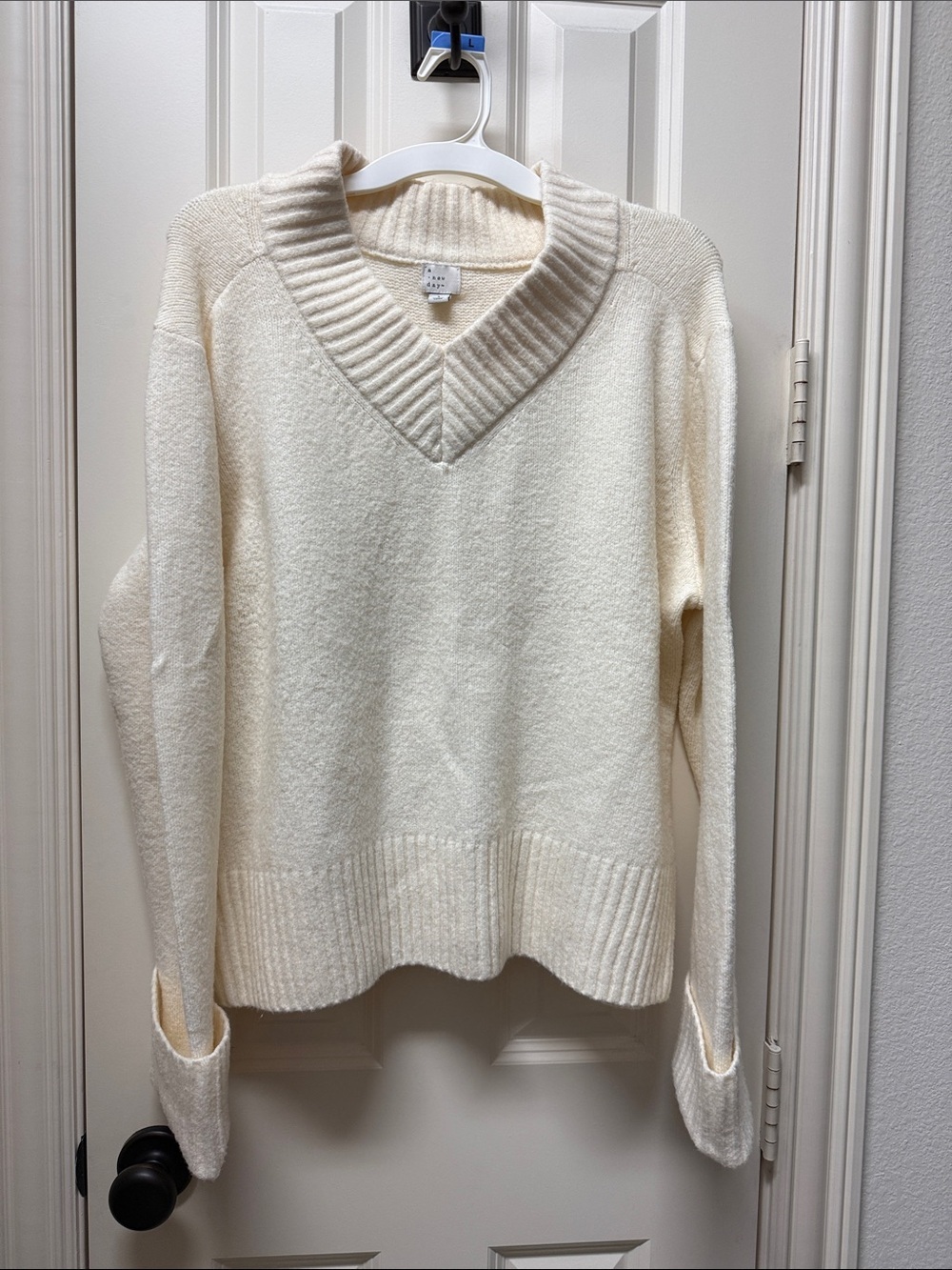 A New Day sweater size large